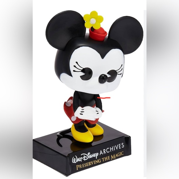 Funko Pop! Walt Disney Archives Minnie Mouse 1112 Vinyl Figure - Picture 6 of 6